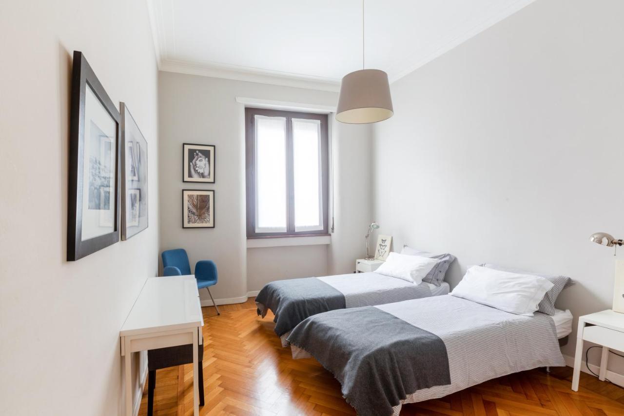 Spacious And Brilliant Apartment In Duomo By Easylife Milano Esterno foto